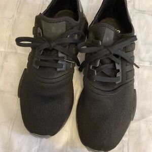 ADIDAS RUNNING SHOES  NMD R1 ( PREOWNED)